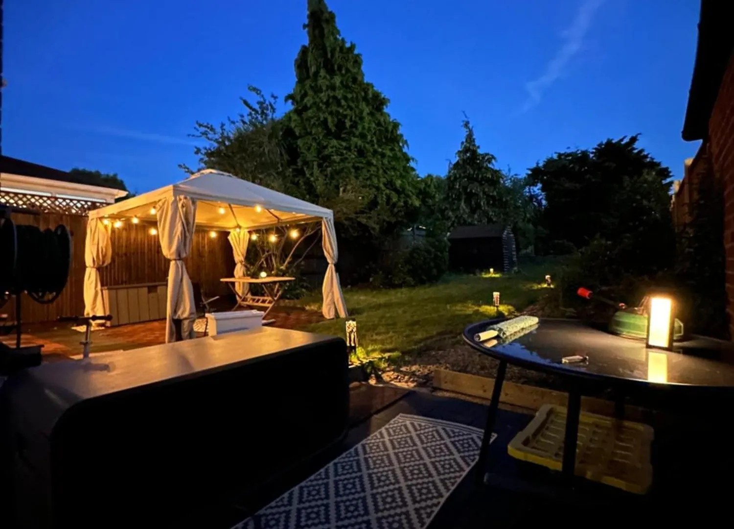 Urban Oasis Entire House 3 Beds 2 Living Room Expansive Garden Eltham