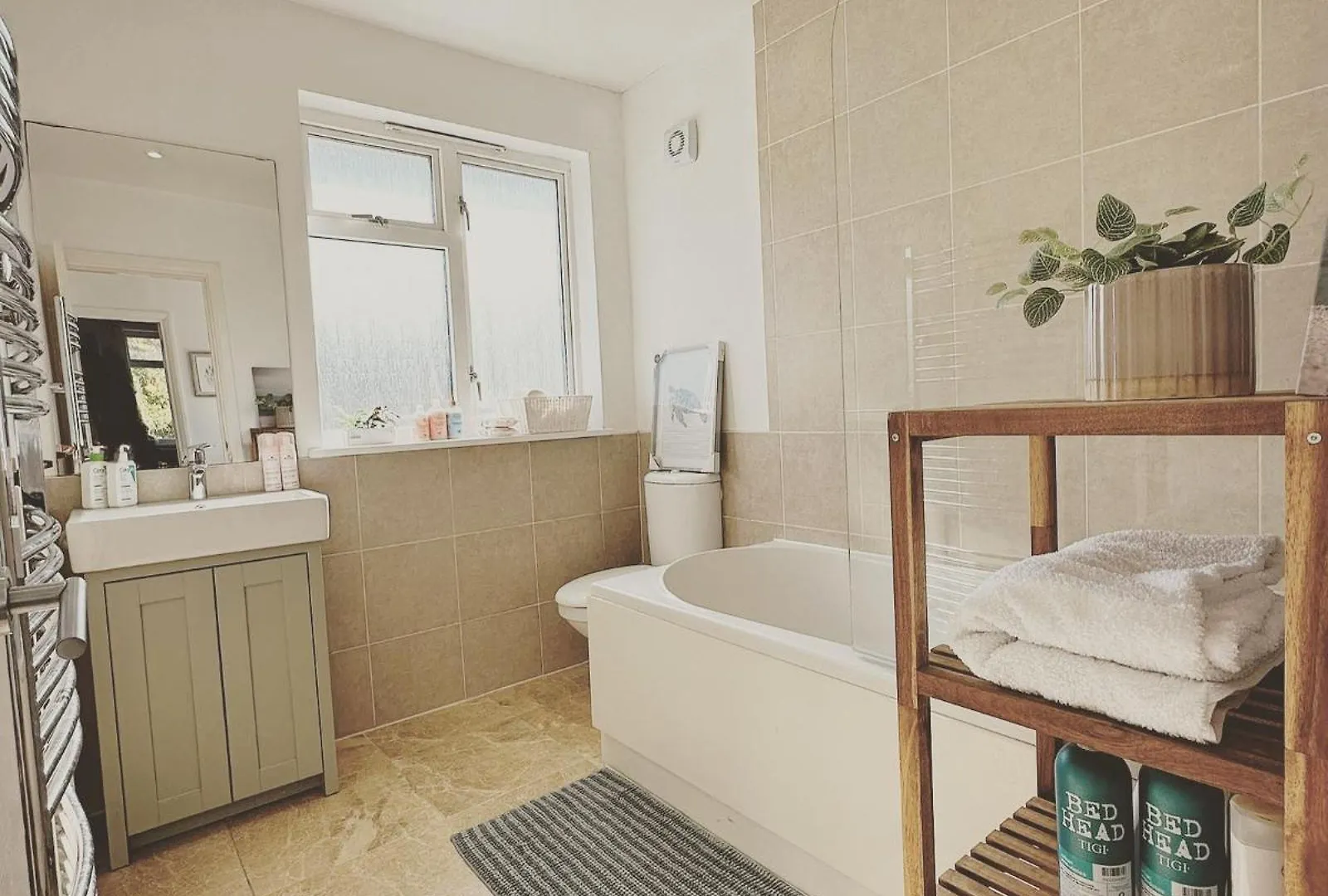 Urban Oasis Entire House 3 Beds 2 Living Room Expansive Garden Eltham 0*,