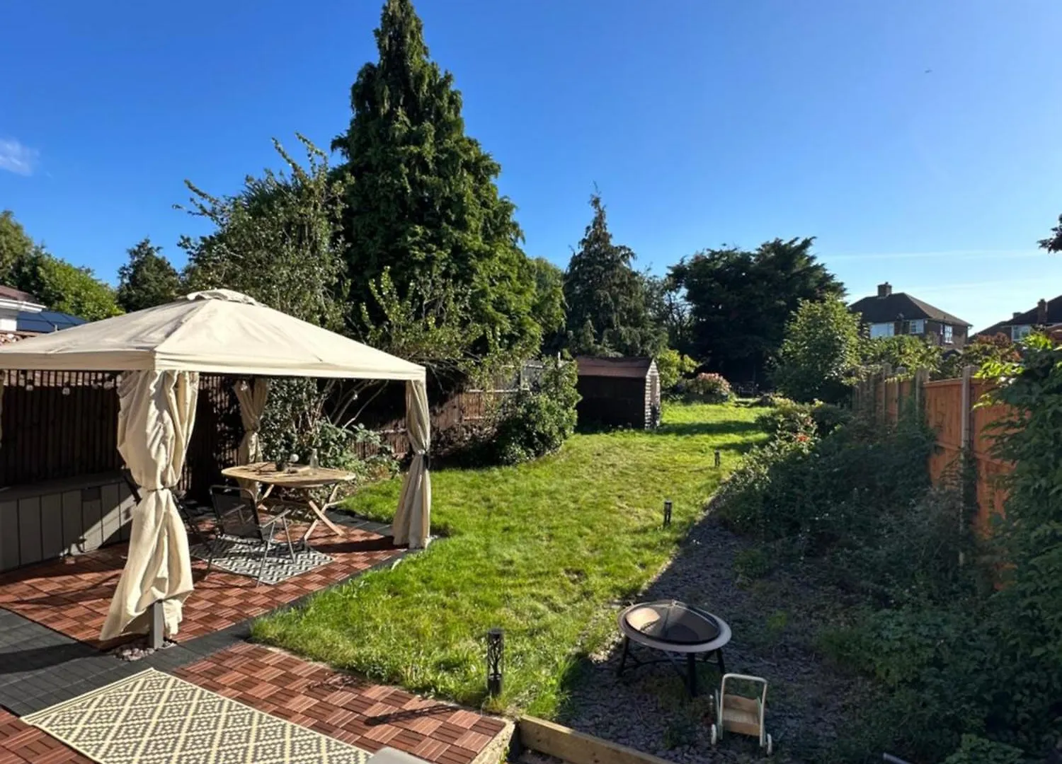 Urban Oasis Entire House 3 Beds 2 Living Room Expansive Garden Eltham United Kingdom
